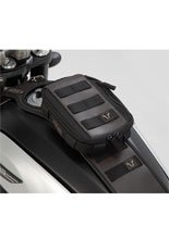 Zestaw: torba akcesoryjna LA2 i pas na zbiornik SLA SW-Motech Ducati Scrambler (14-)
